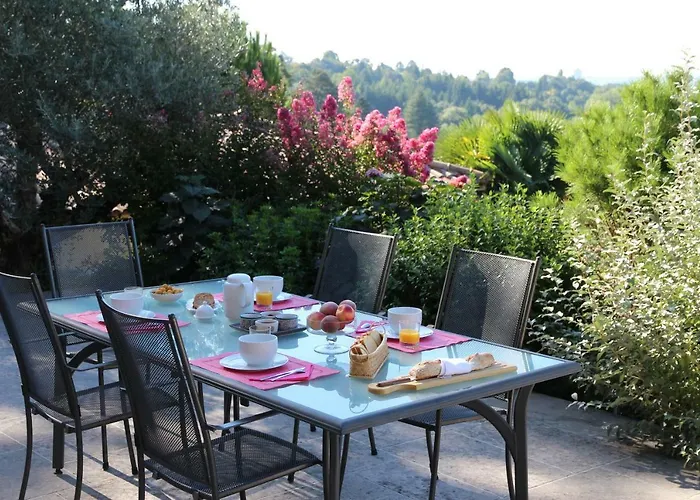 Le Vallon De Saint André Bed & Breakfast Limonest